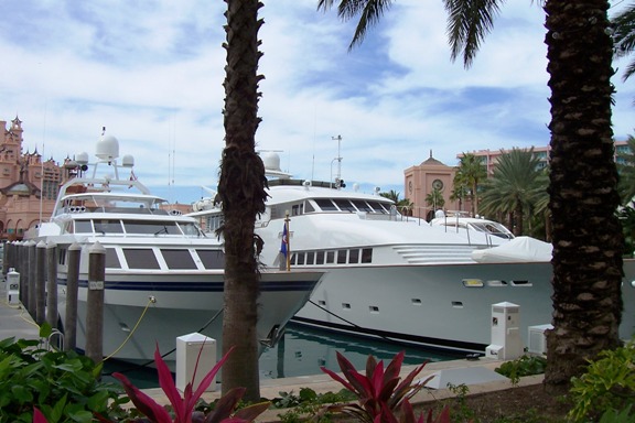 Atlantis Bahamas Marina Village