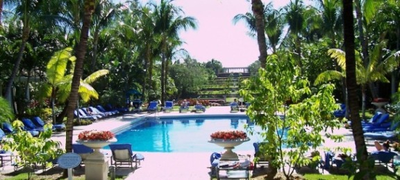 Pool Ocean Club Bahamas